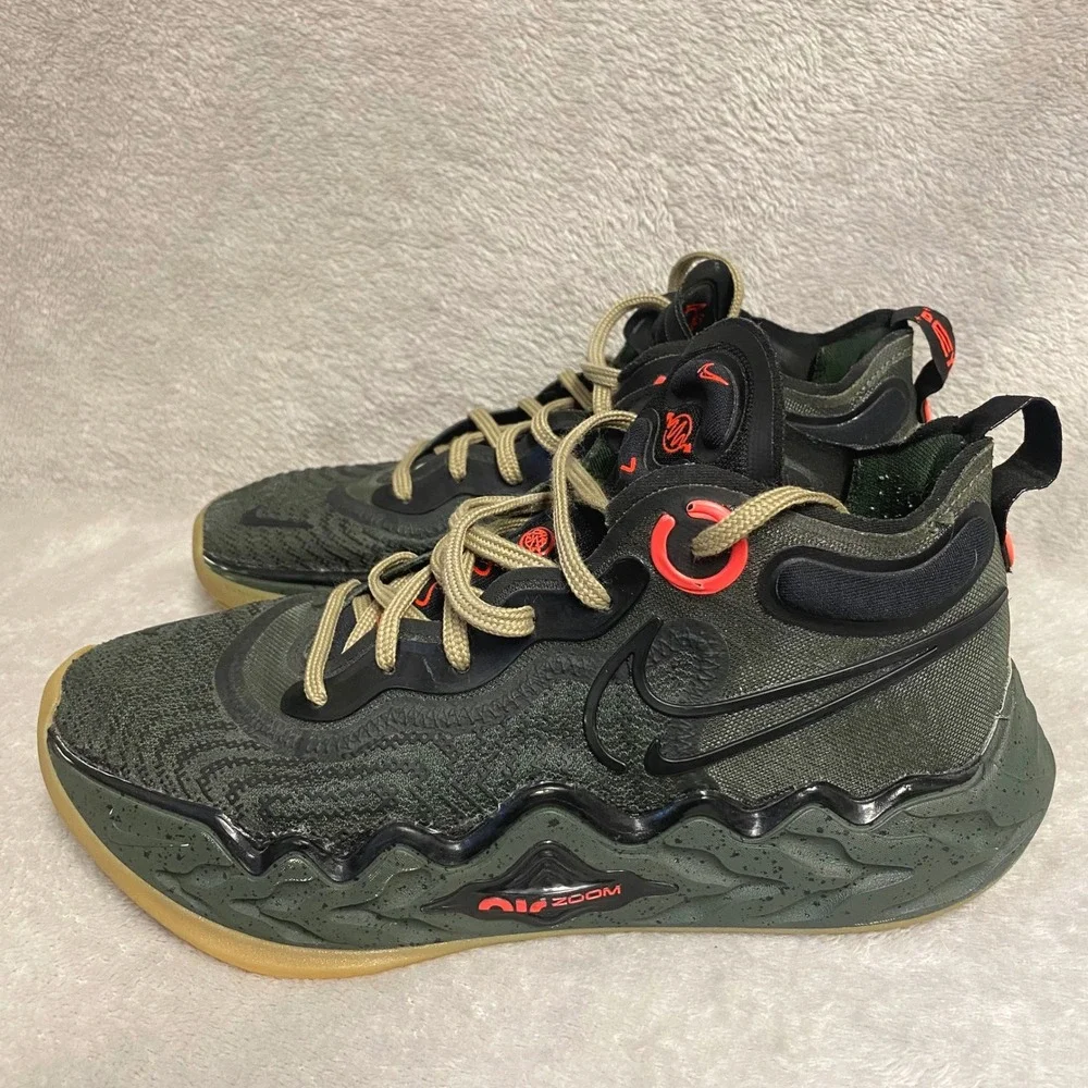Nike Air Zoom Greater Than GT Run Basketball Shoes Carbon Green Mens‎ Size 7.5